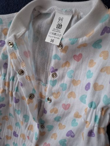 BébiNett - Wijhe Hart baba body napozó szivecskés hosszú ujjú