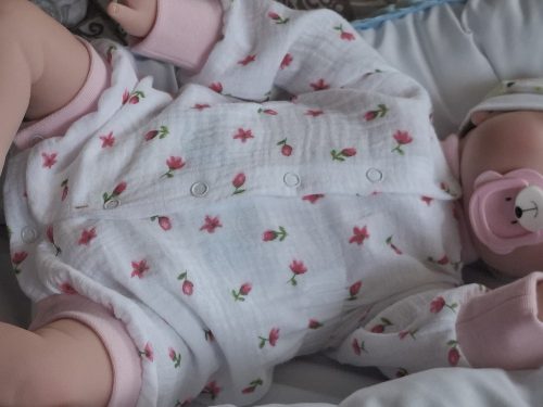 BébiNett -Tilburg baba body napozó apró mintás rózsaszín hosszú ujjú