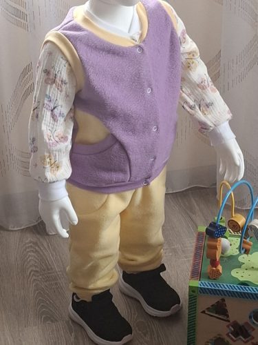 BébiNett - Eindt baba mellény polárból ujjatlan lila-sárga