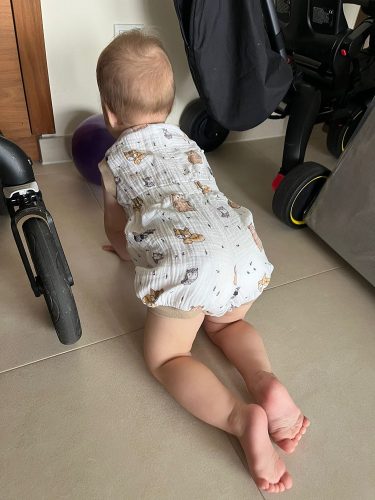 BébiNett - Utrecht baba napozó ujjatlan macis mintával