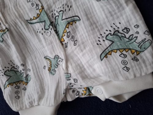 BébiNett - Graf baba body napozó dínós rövid ujjú