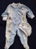 BébiNett - Losser baba rugdalózó sapkával vékony, kék kutyás